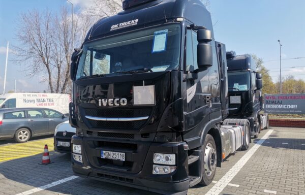 Iveco AS440S46T/FP LT